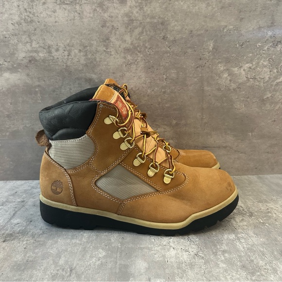 Timberland Field Boots Womens sz 8 - wheat - Picture 1 of 6